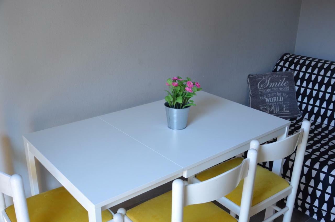 Daisy Apartment Asprovalta Exterior photo