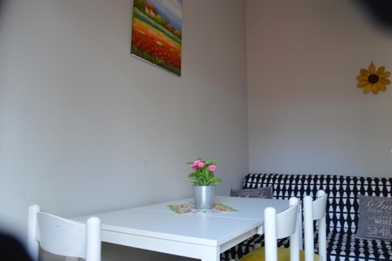 Daisy Apartment Asprovalta Exterior photo