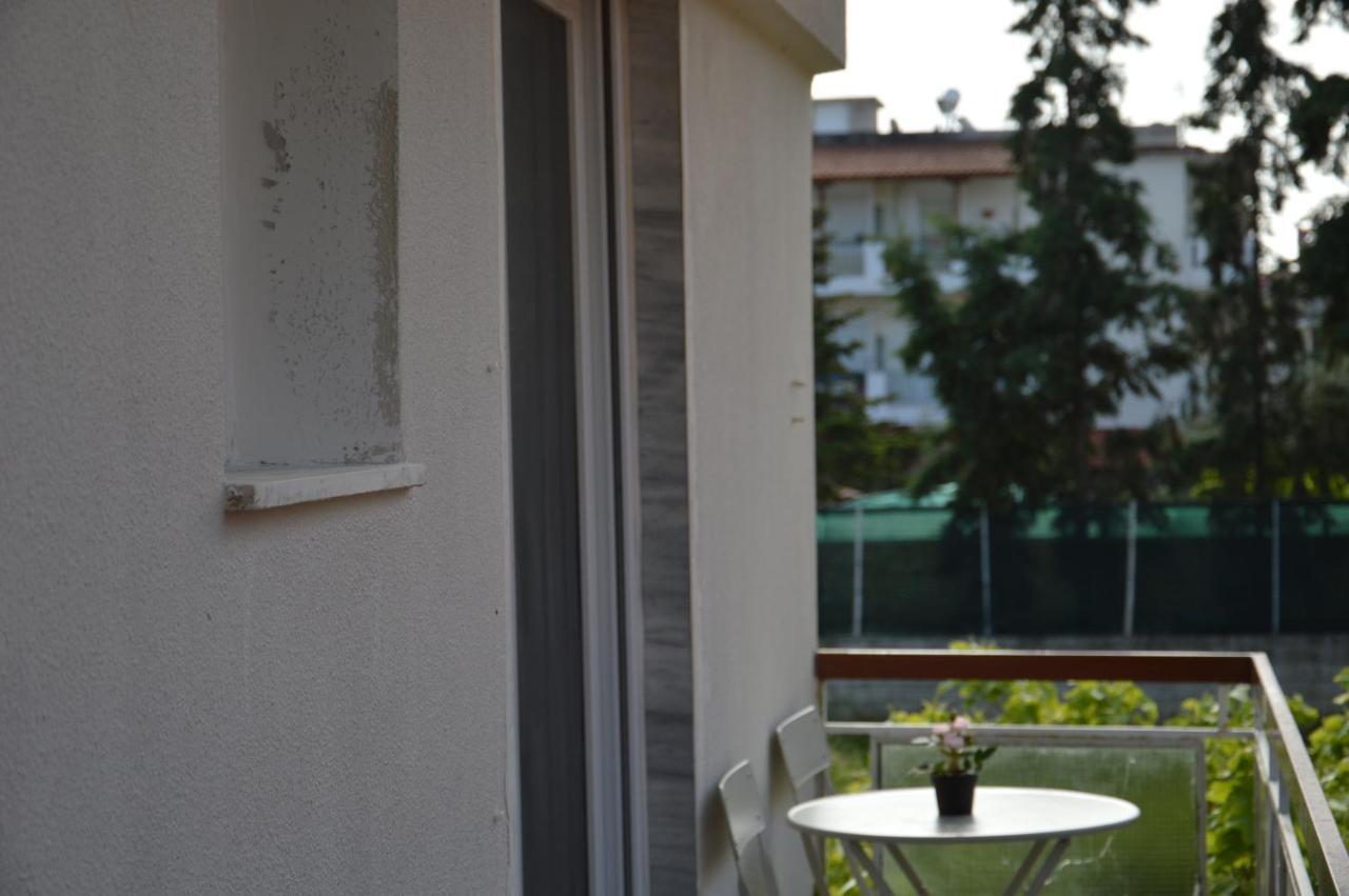 Daisy Apartment Asprovalta Exterior photo